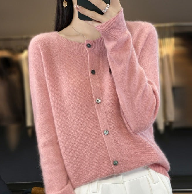 Vilora™ - Soft Button-Up Cardigan