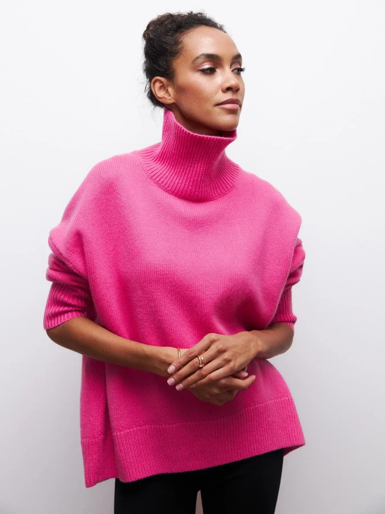 Vilora™ - Elegant Turtleneck Sweater
