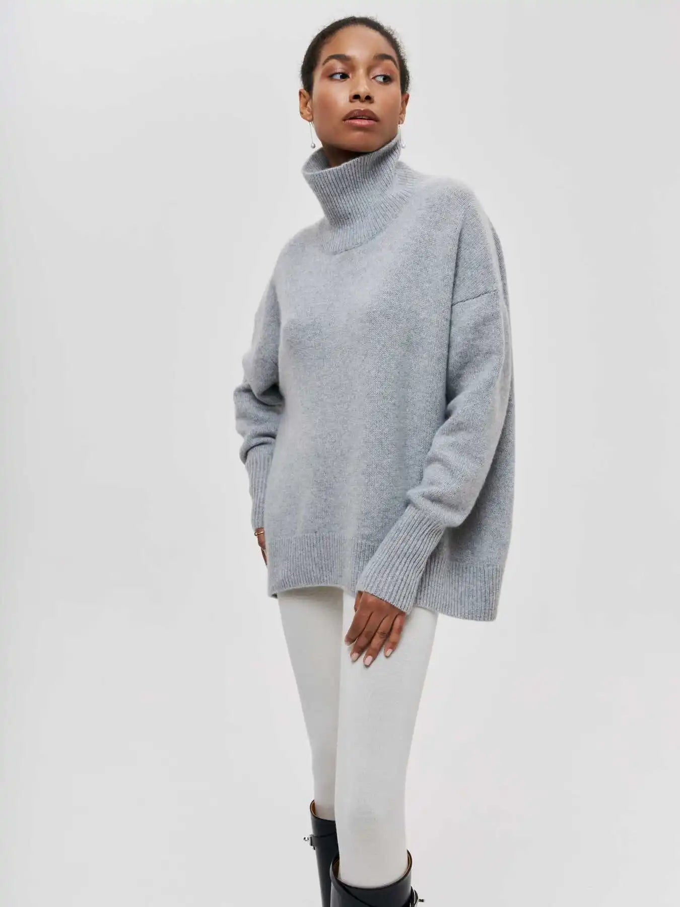 Vilora™ - Elegant Turtleneck Sweater