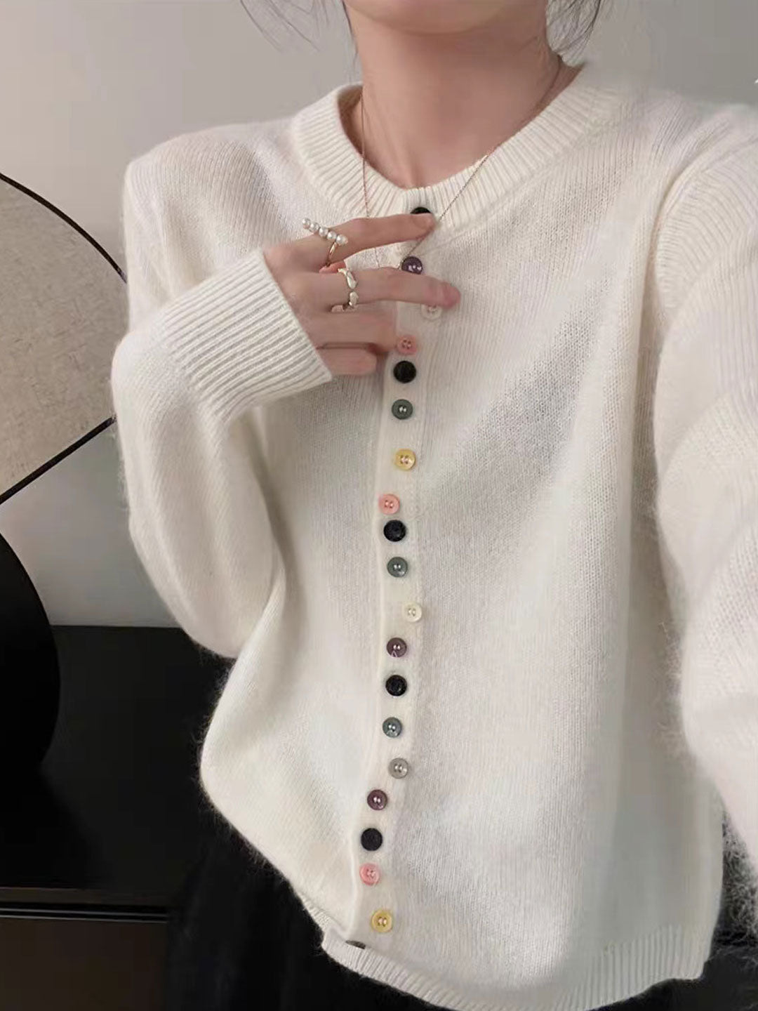 Vilora™ - Elegant Buttoned Knit Cardigan
