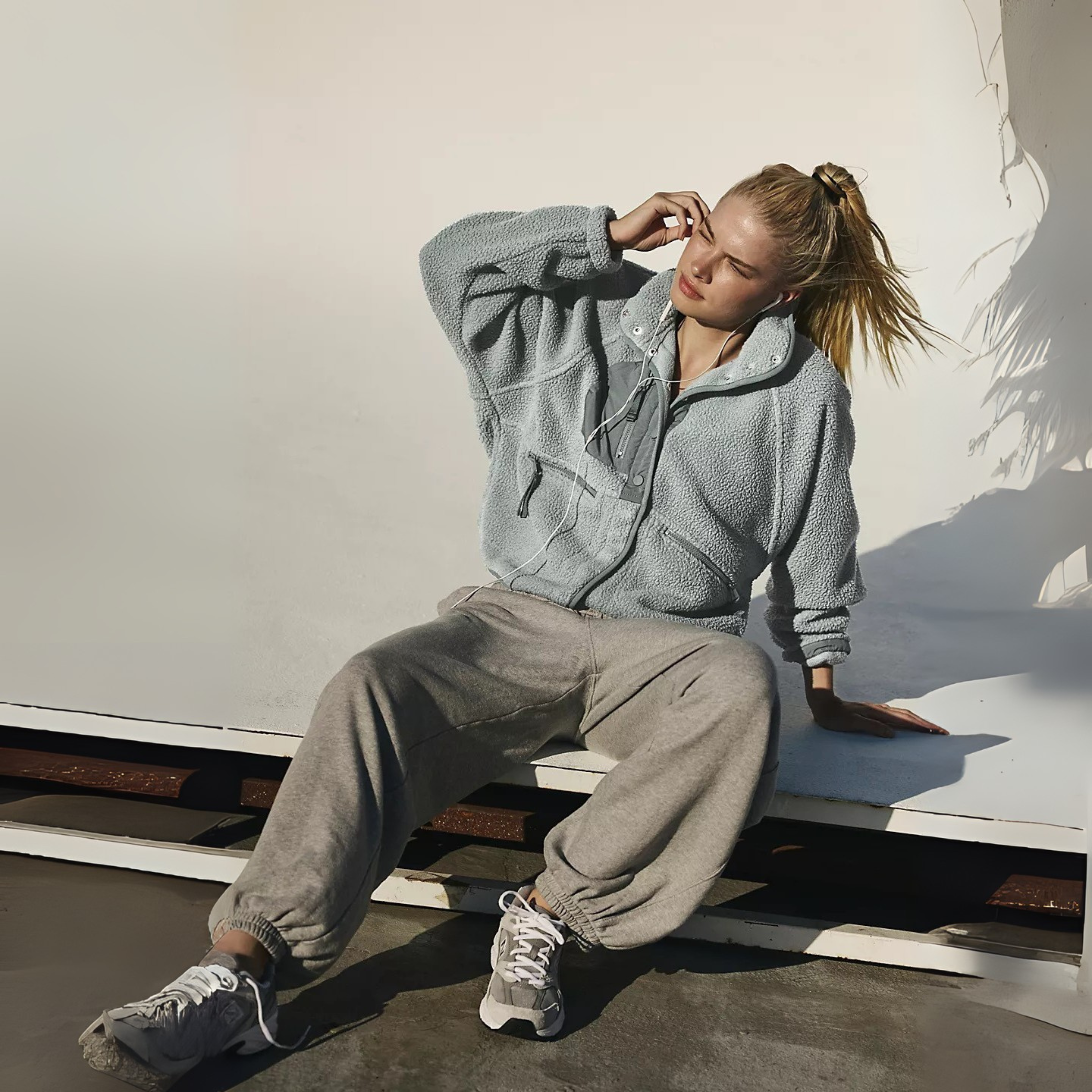 Vilora™  - Casual Button Down Cropped Jacket
