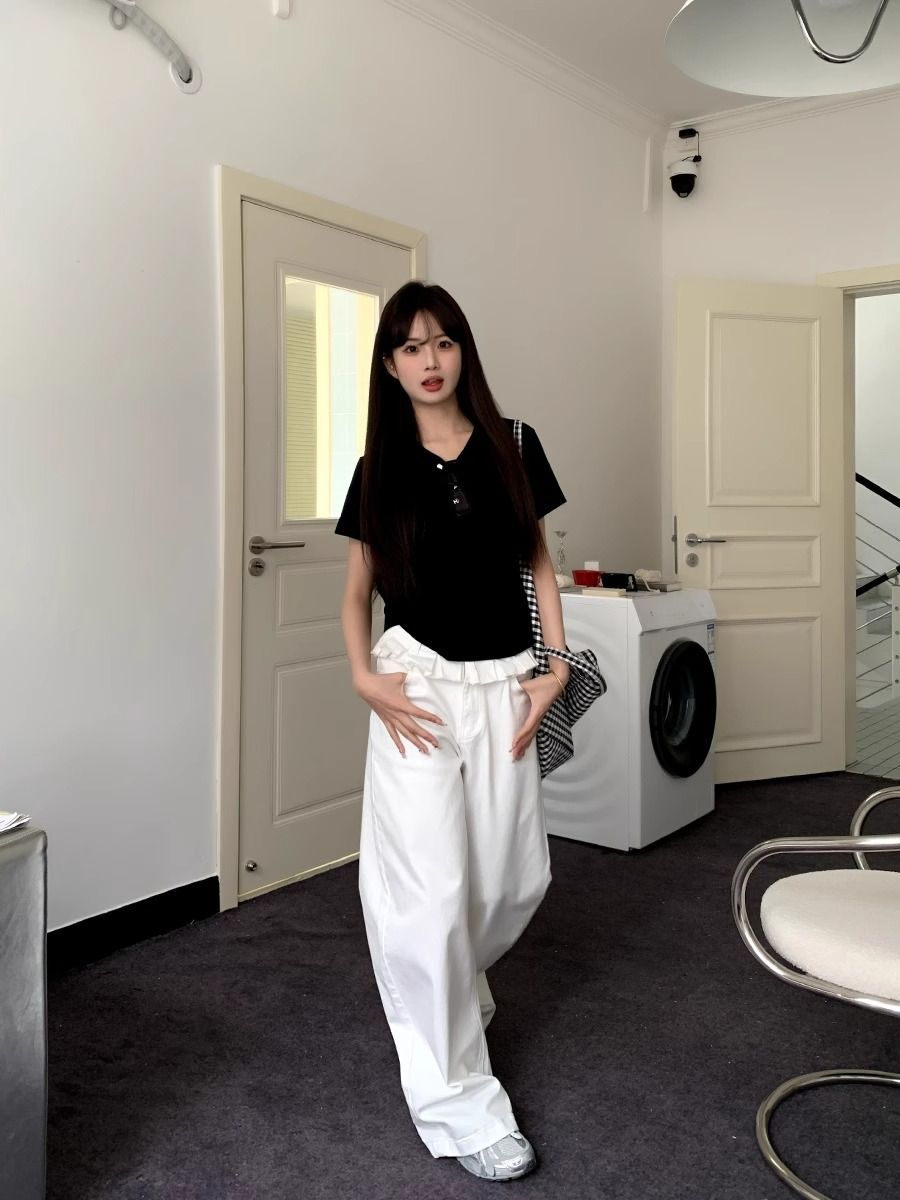 Vilora™  – Elegant Lace-Trimmed Wide-Leg Jeans