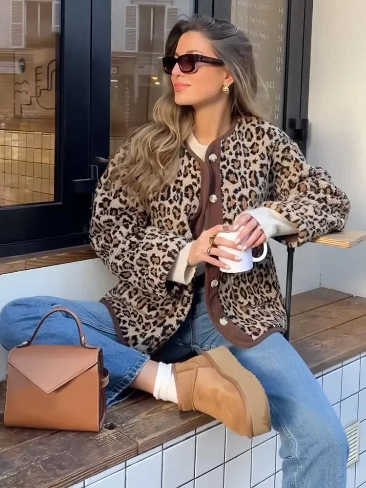 Vilora™ - Chic Leopard Cardigan